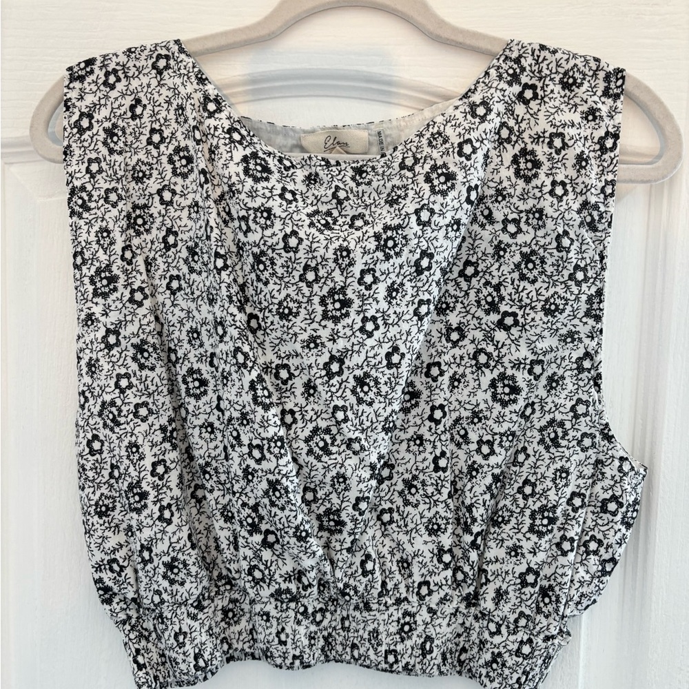 Floral Black and White Sleeveless cropped Top
